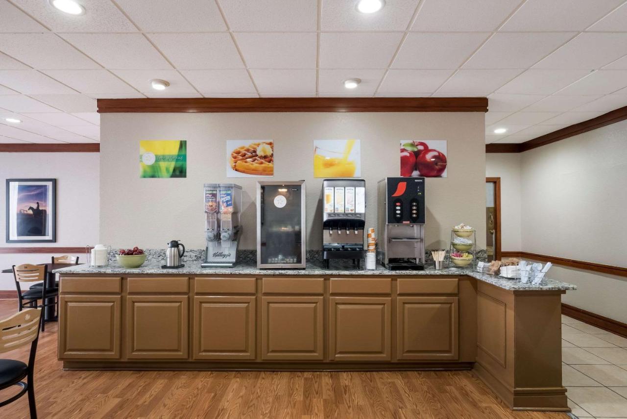 Quality Inn Элис Экстерьер фото